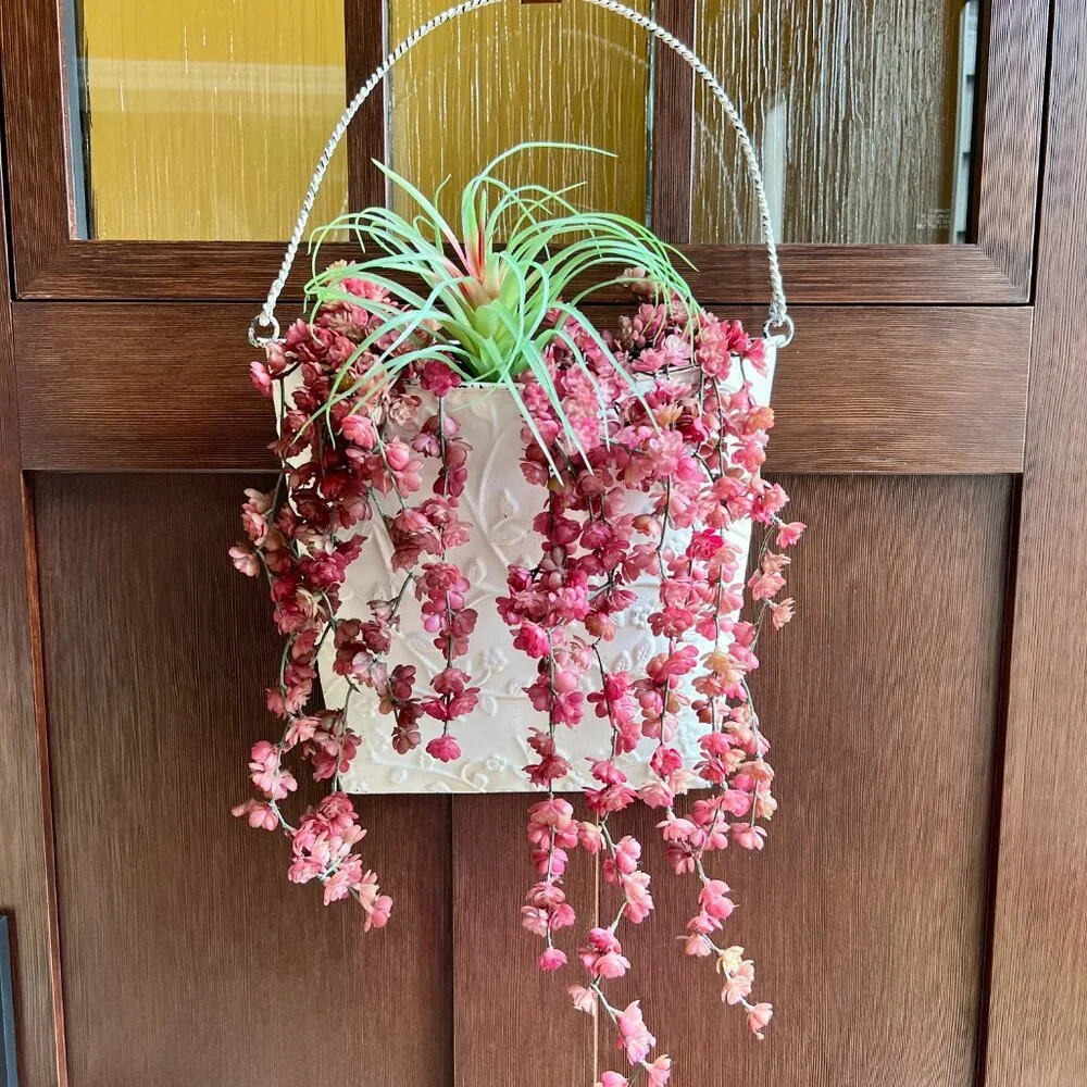 Retired SL@H Whitewashed Wall Art/Door Basket